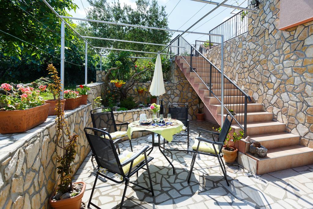 Apartmani Anica Risika Kültér fotó