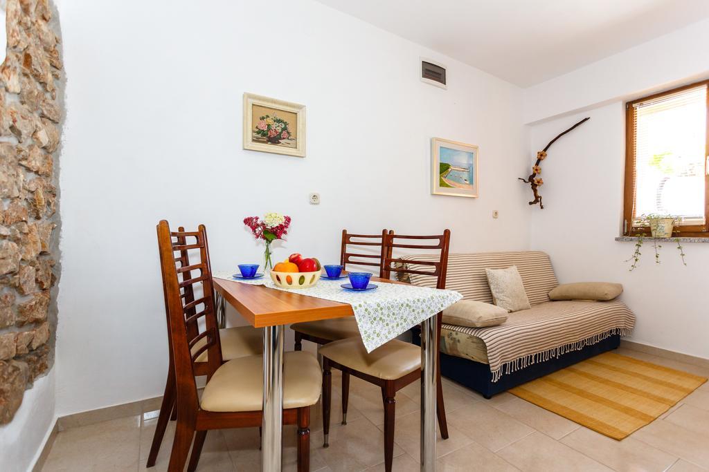 Apartmani Anica Risika Kültér fotó
